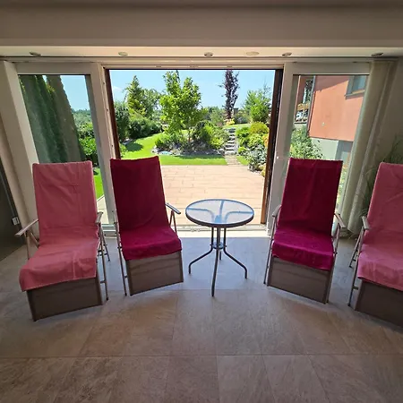 Landhaus Wellness Brno-moravany Moravany (Brno)